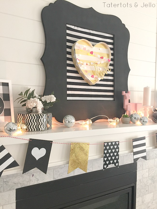 Black and white valentines day decor 