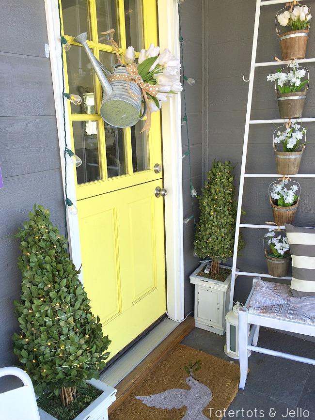 Flower pot ladder spring planter