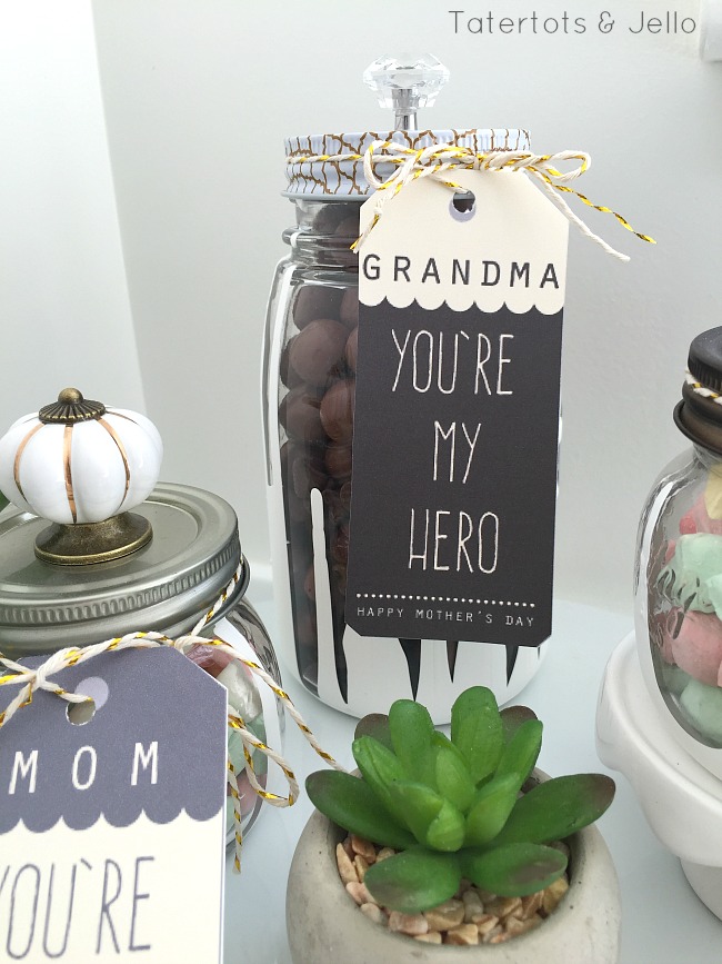 dipped mason jar gifts and mother's day printables