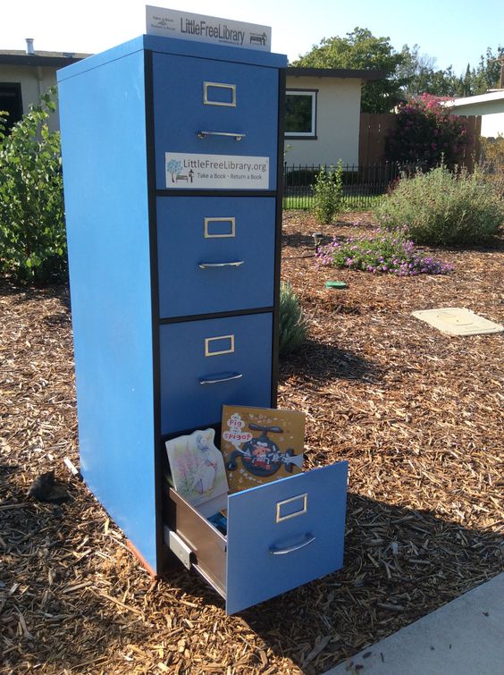 little free library ideas 