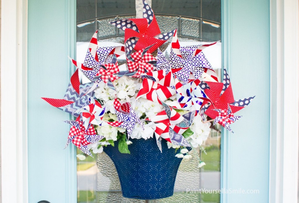 Red White and Blue Patriotic DIY Ideas! #recipes #homedecor #fourthofjuly #4thofjuly #redwhiteandblue