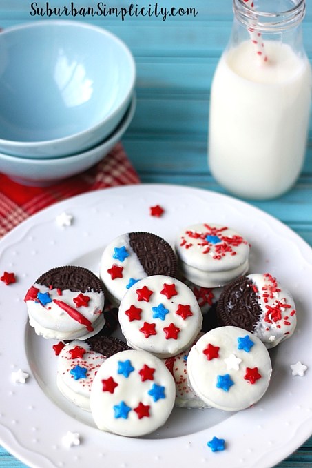Red White and Blue Patriotic DIY Ideas! #recipes #homedecor #fourthofjuly #4thofjuly #redwhiteandblue