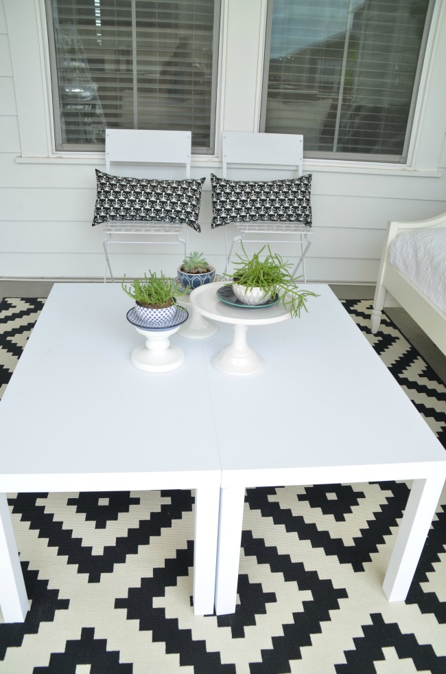 Make an Outdoor Room 