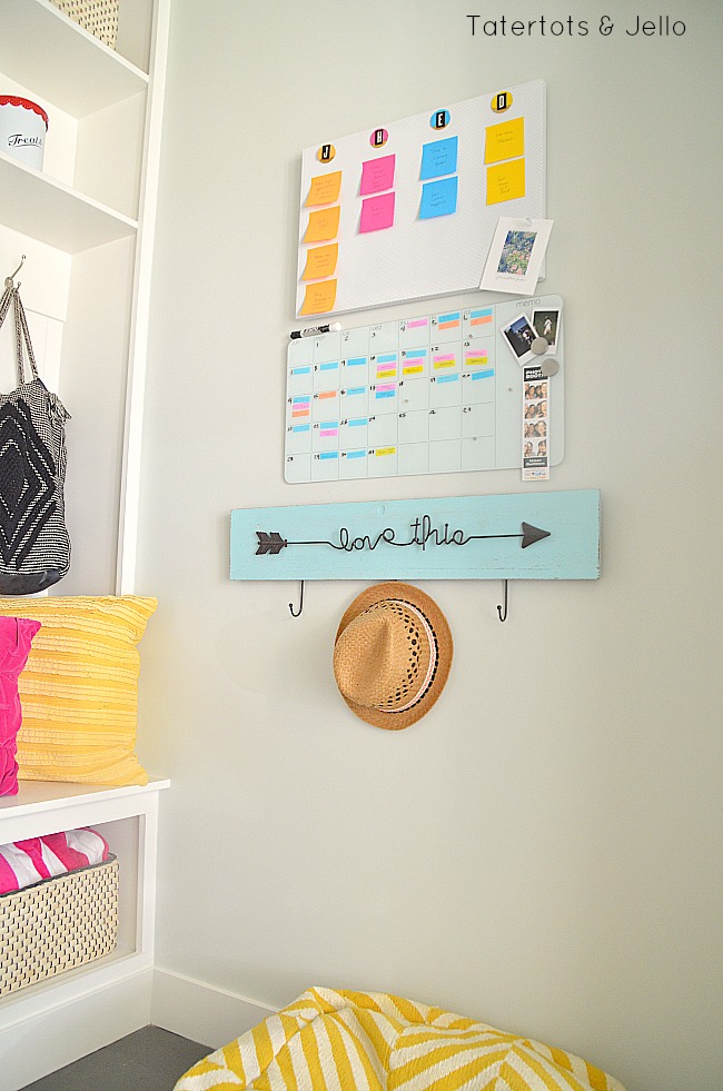 post it note back to school organizing command center 