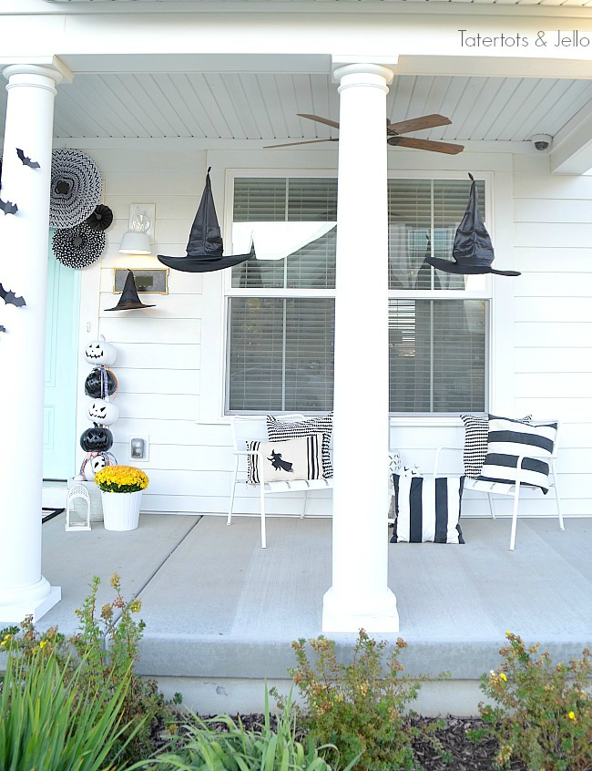 witches and pumpkins halloween decor 