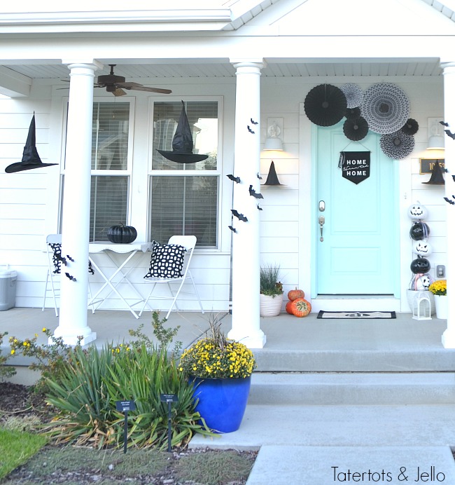 witching hour porch do it yourself ideas. Lots of ideas on how to create an adorable front porch with a witch theme.