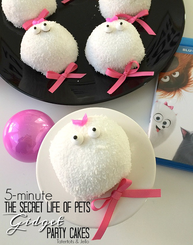 The secret life of pets Gidget Cakes. Make these white fluffy Gidget cakes in 5 minutes. Easy Secret Life of Pets party idea! 