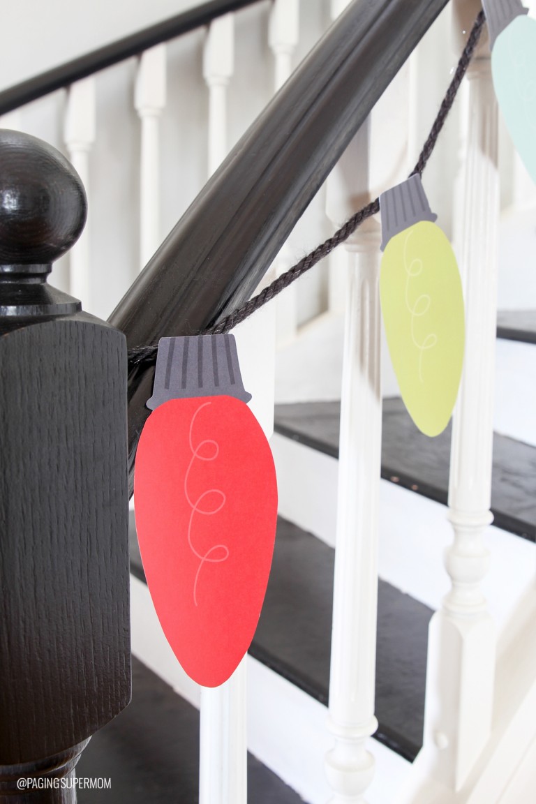 Free Printable Christmas Lights Garland Decorating