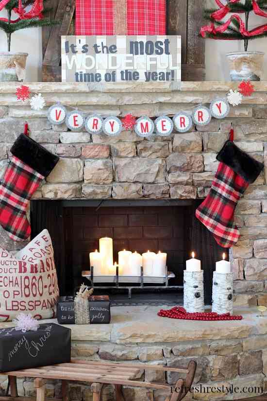 Gorgeous Holiday Mantels. Plus over 100 holiday ideas to create a cozy christmas! 