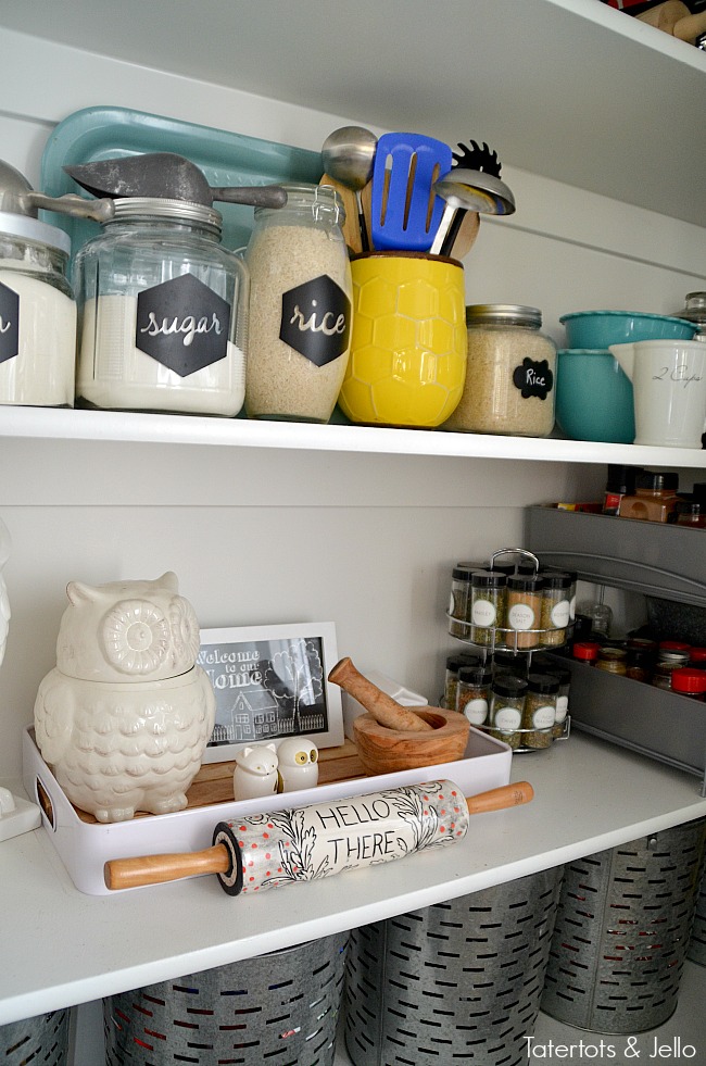 6 Tips for Open Shelf Organization