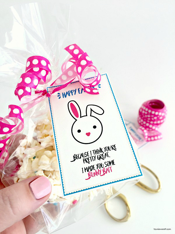 Bunny Bait Gift Idea and Printable Tags. Print off these cute tags and give someone you love a cute spring gift! 