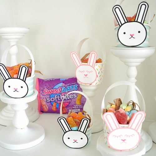 Mini Easter Bunny Baskets. Make affordable bunny Easter baskets filled with chewy Sweetarts treats for friends and neighbors this Spring!