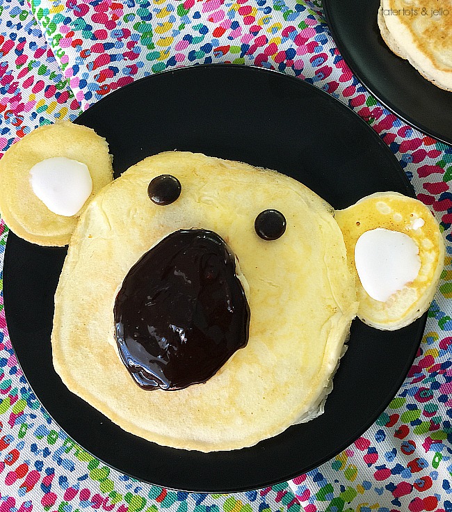 This Pancake Pan Turns Breakfast Into Fun Zoo Animals and You Know