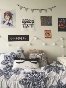 15 Dorm Decorating Ideas! - Tatertots & jello