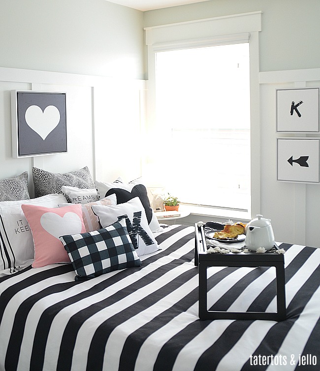 Kids black shop and white bedroom