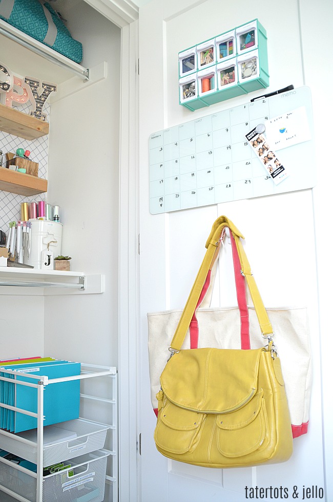Craft Room Closet Makeover. Organized your craft supplies with labels. Find out how to create an amazing craft closet! 