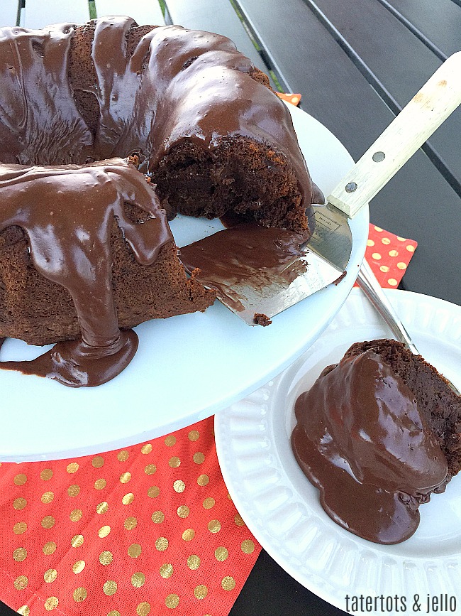 2 Ingredient Gooey Pumpkin Fudge Brownies