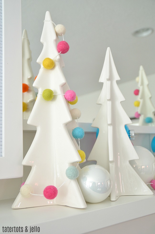 Colorful Simple Holiday Mantel. How to create a bright and colorful holiday mantel tips and tricks