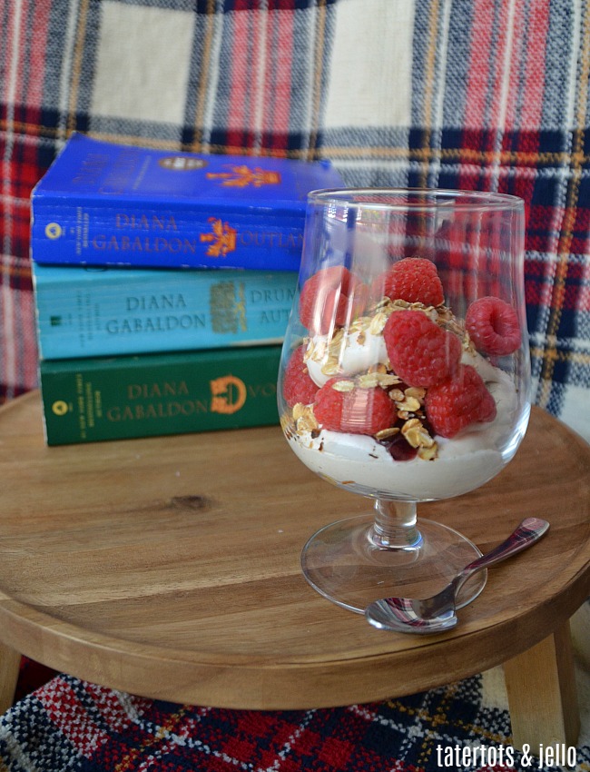 Scottish OUTLANDER Raspberry Trifle combines layers of toasted oatmeal, whipped cream and mascarpone cream, whiskey or caramel flavors and fresh raspberries for a very memorable, delicious trifle dessert!