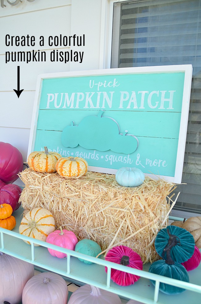 Colorful Fall Halloween Porch. So many ways to bring color into your home this fall. Colorful porch decorating ideas!