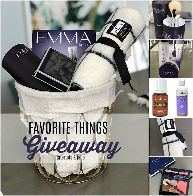 favorite things giveaway! My favorite day of the year - I share MY favorite things and YOU can win! 