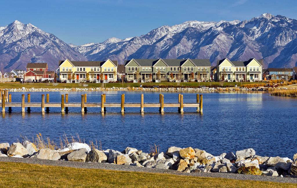 MERRY + Bright Pom Pom Holiday Home Tour color and whimsical ideas!