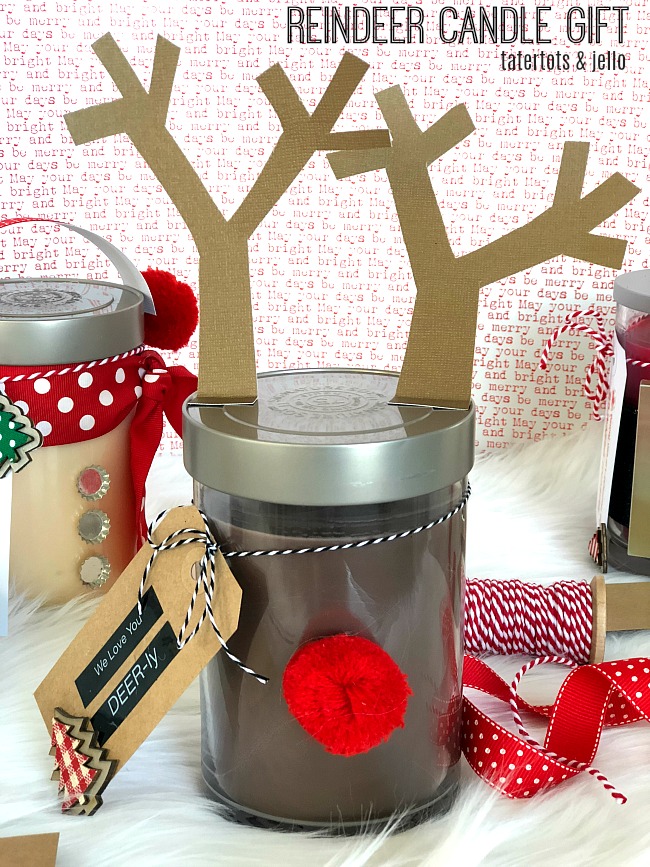 Holiday Neighbor Candle Gifts and Easy Label Tags! A fun way to dress up candles for the holidays and EASY tags! 