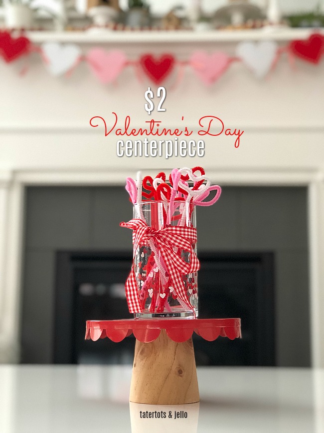 $2 Simple Valentine's Day Pipe Cleaner Centerpiece - takes minutes to make and it's adorable! 