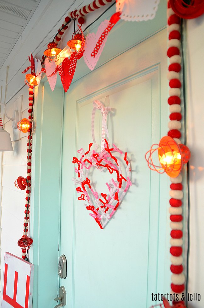 Valentine's Day Heart Pipe Cleaner Wreath. Make this whimsical wreath with items at your dollar store!