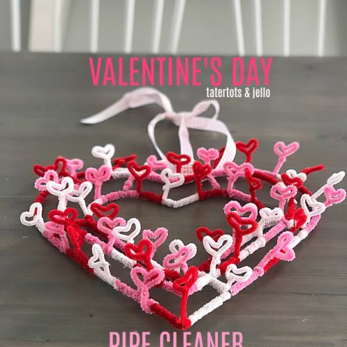 Valentine's Day Heart Pipe Cleaner Wreath. Make this whimsical wreath with items at your dollar store!
