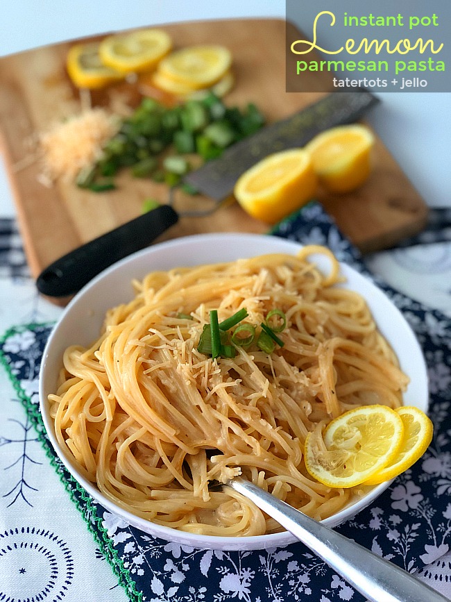 How to make Instant Pot Lemon Parmesan Pasta. It's So easy! In 8 minutes you can have perfect lemon parmesan pasta for your family. Make it in your pressure cooker for a quick dinner idea!