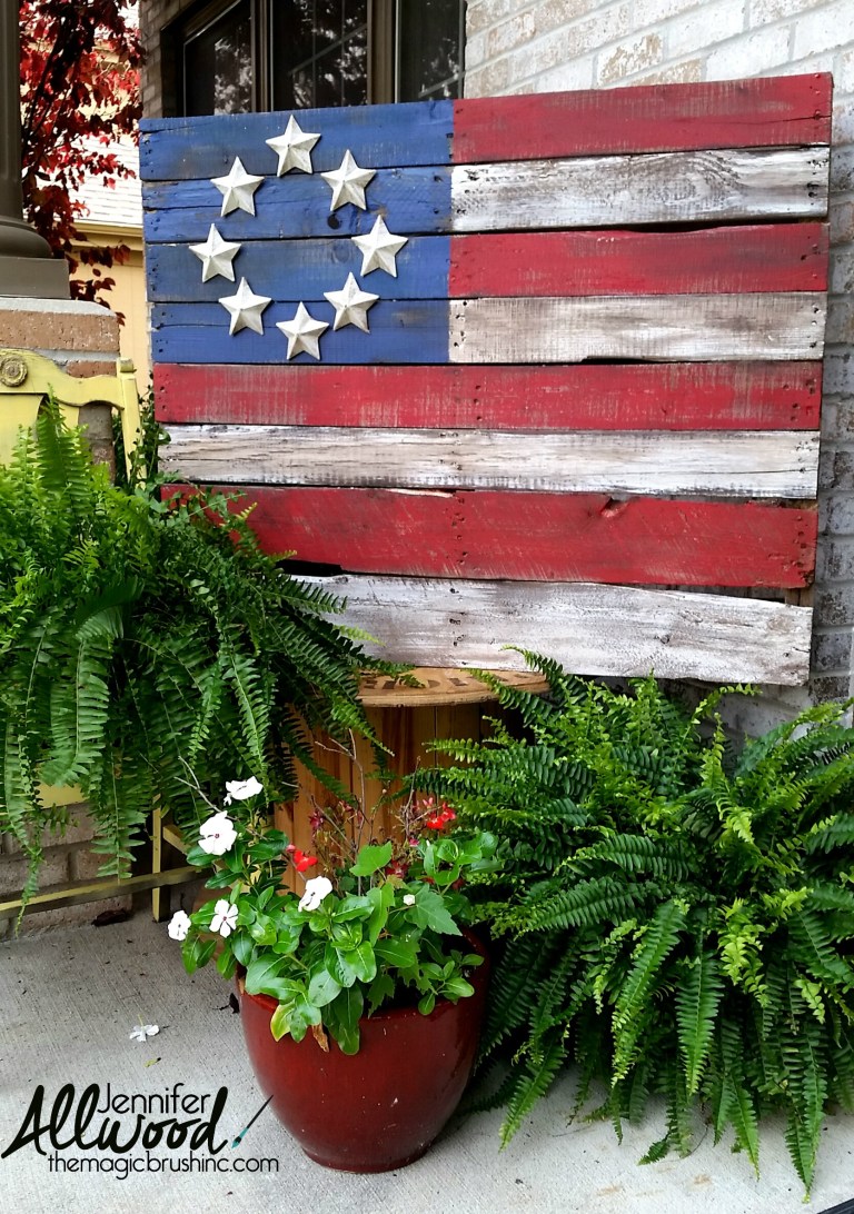 12 RED WHITE and BLUE Fourth of July Ideas