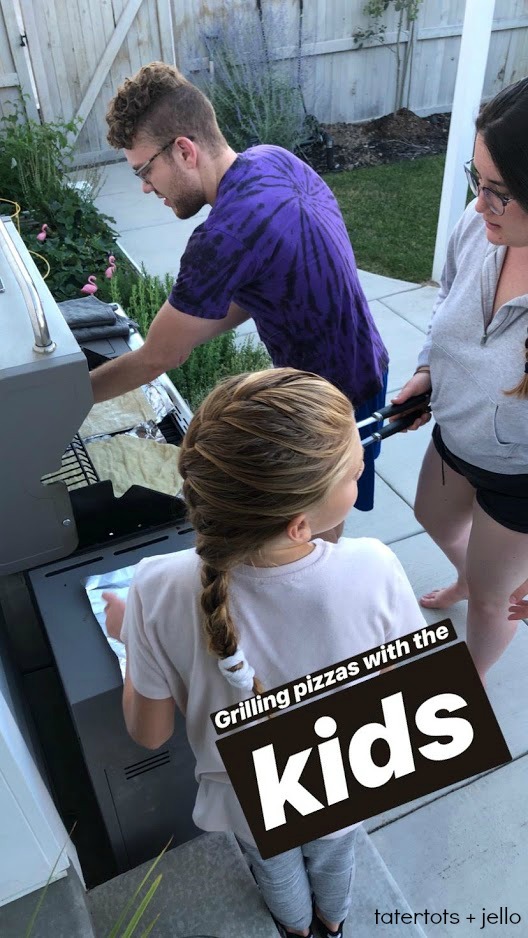 How to grill pizzas outside. Grill pizzas outside this summer with your family! Tips and tricks to creating the perfect personal grilled pizzas.  