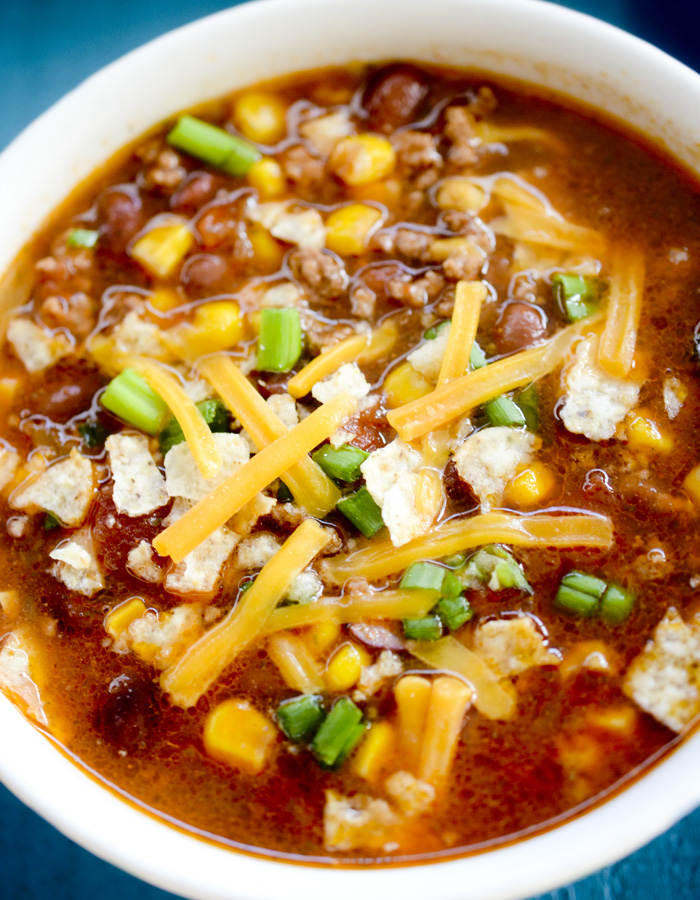 11 Warm and Delicious Fall Weight Watchers Soup Recipes. Keep on track this Fall with these easy and fast soup recipes with Weight Watcher's Points! 