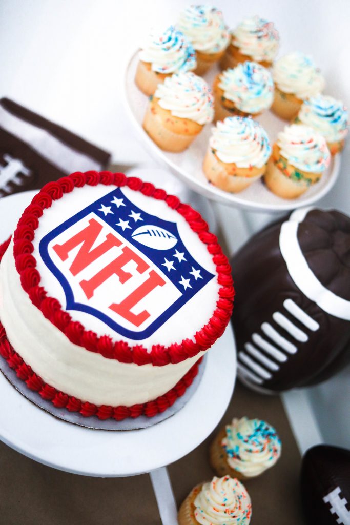 How to Throw a Home Bowl Party + Football Field Cake Tutorial - I'm Not the  Nanny