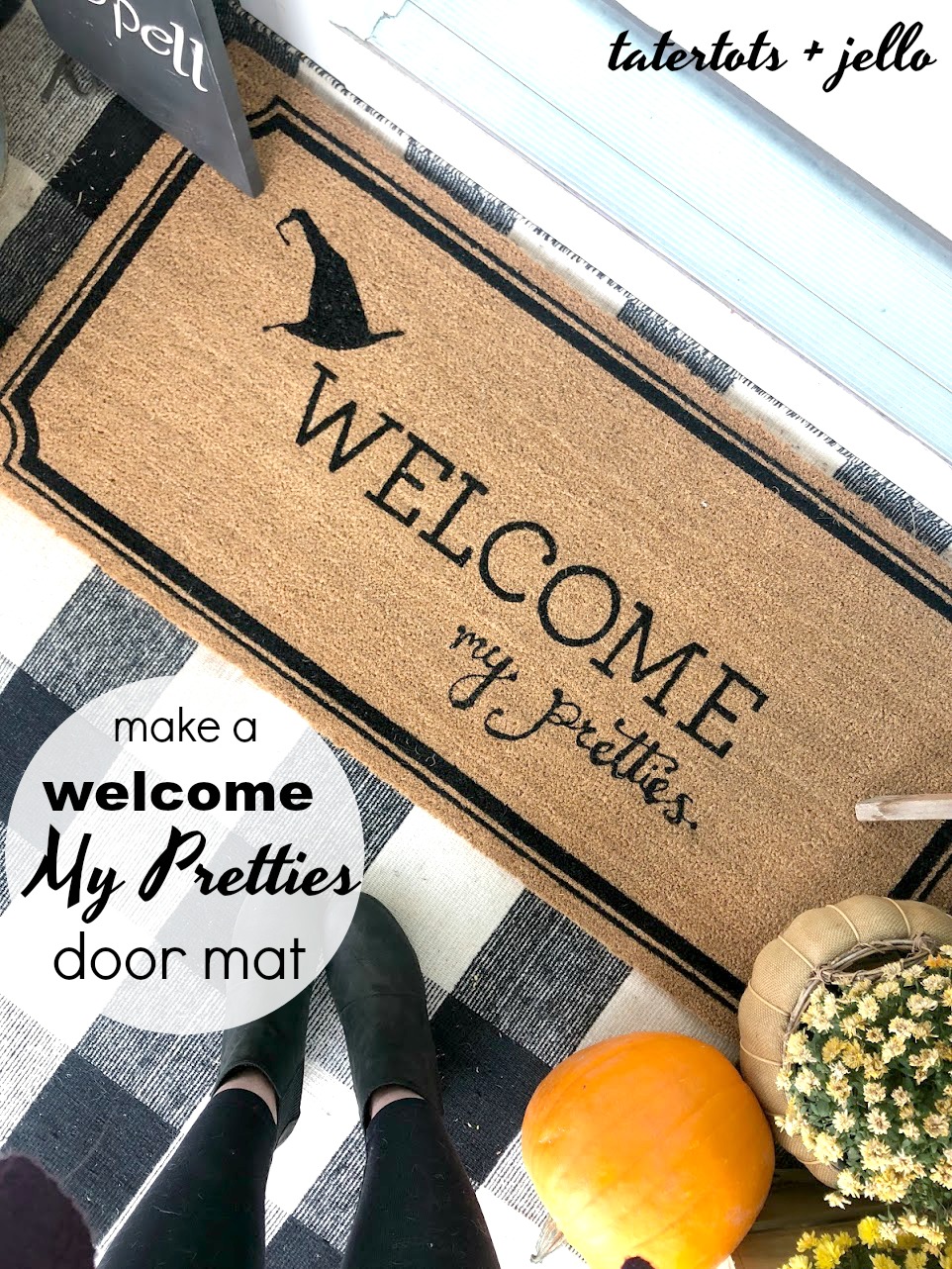 How to make a Welcome My Pretties Halloween Rug. Take a welcome rug and add custom words to create a special rug for a holiday or season! 