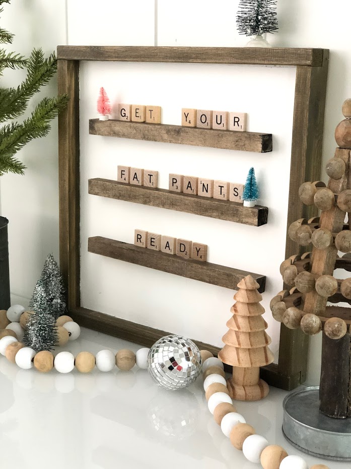 Cozy Christmas Nook Decorating Ideas! Decorate shelves in your kitchen for the holidays with DIY projects, greenery and trees for a welcoming place to gather with your family.