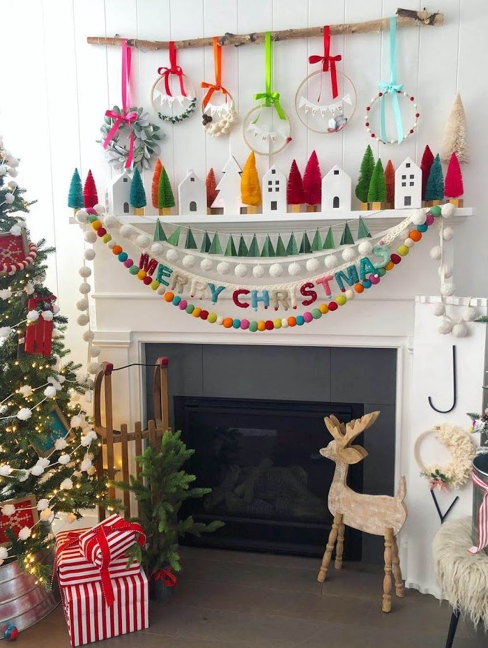 Joy To The World Mantel – Colorful Christmas ideas!
