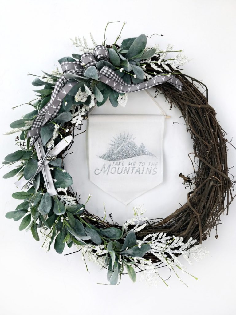 Winter Skit wreath 