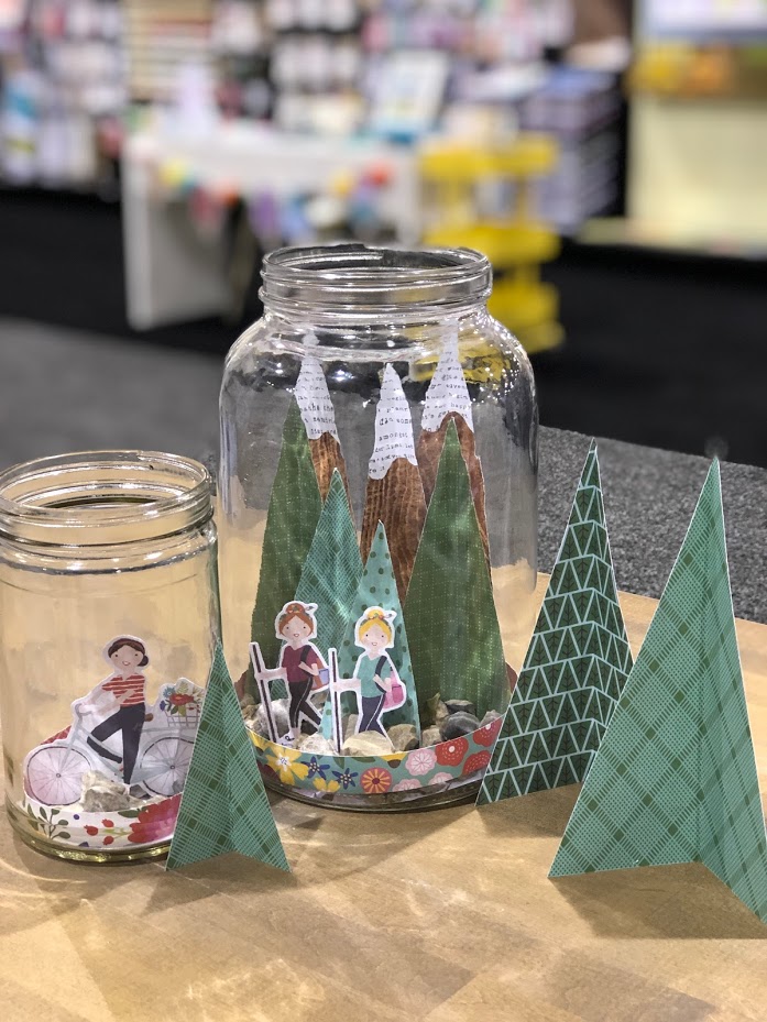 How to Make Party Jar Centerpieces! Use paper to create little scenes in jars. It's the perfect party centerpiece or accent for your home! 