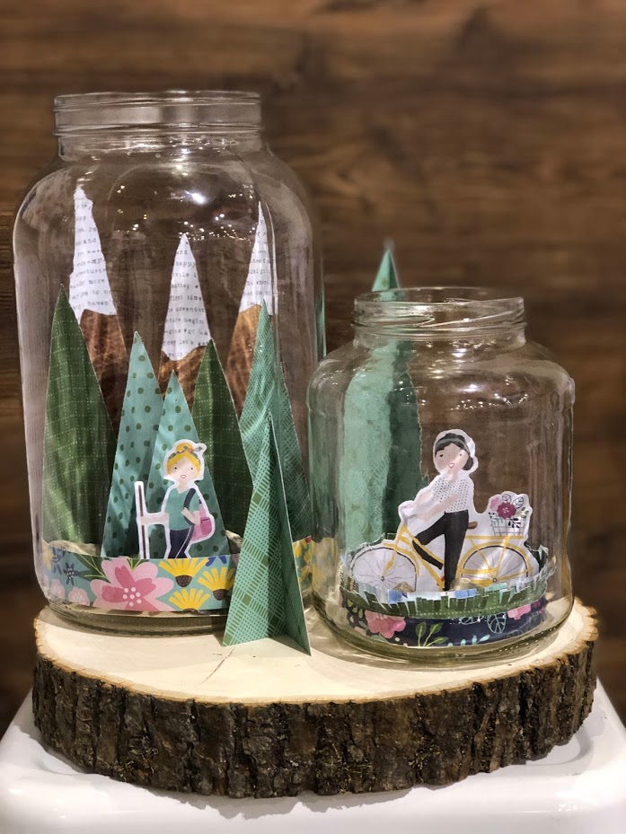 How to Make Party Jar Centerpieces! Use paper to create little scenes in jars. It's the perfect party centerpiece or accent for your home! 