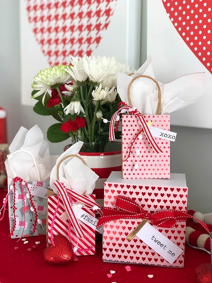 25 Simple DIY Valentines Day Gift Ideas  Raising Teens Today