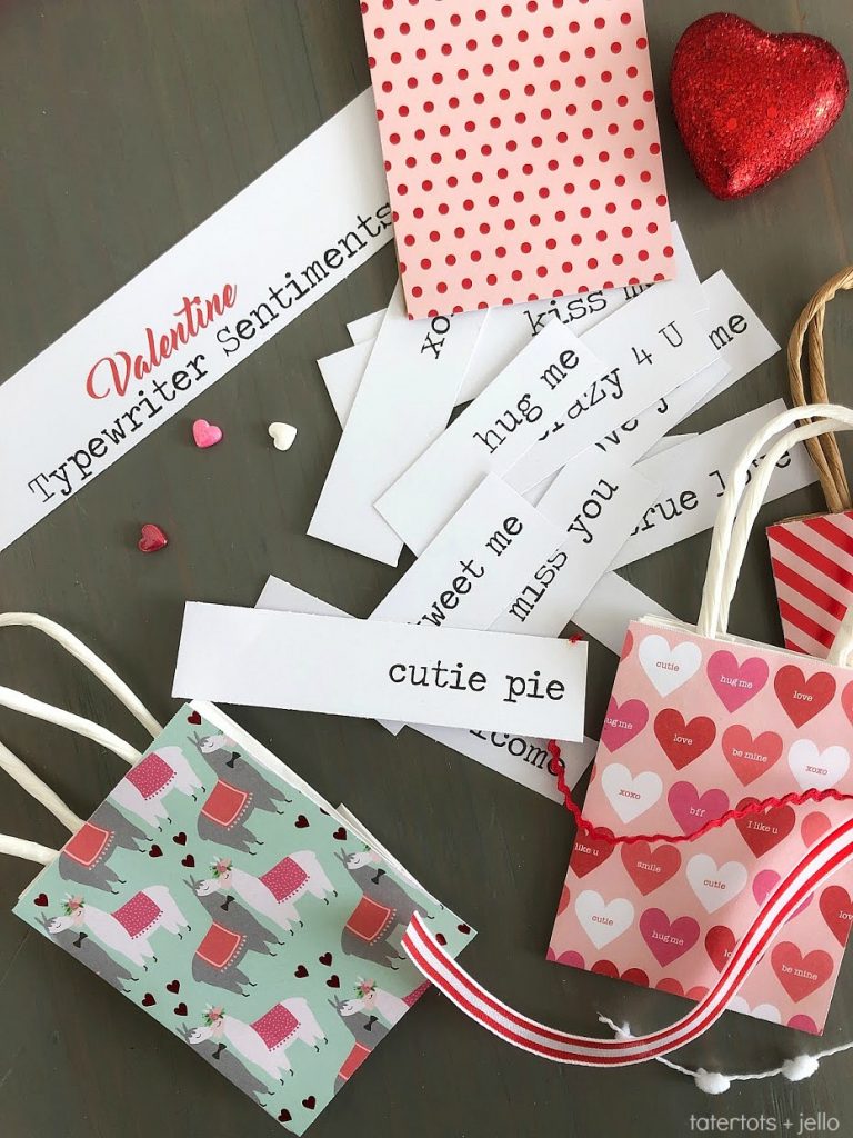 Adorable Valentine Postcards – Free Printables!