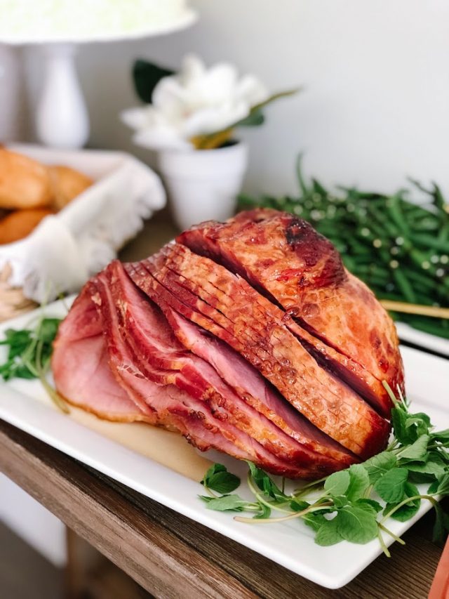 How to Host the Perfect Easter Dinner Without the Stress!