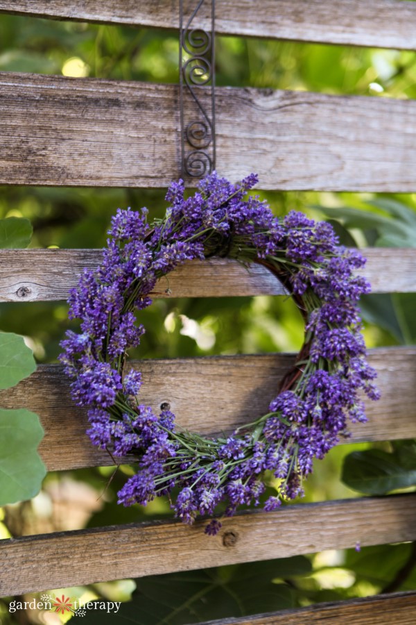 DIY Lavender Wreath