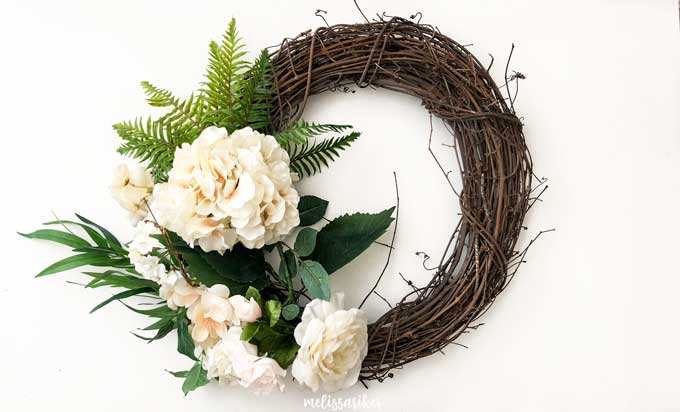 DIY Summer Hydrangea & Fern Wreath