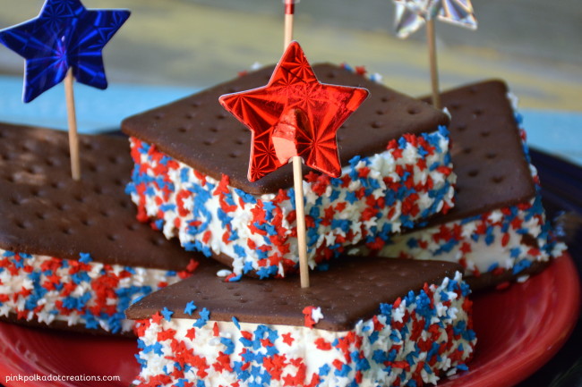 Patriotic Ice Cream Sandwiches @ Pink Polka Dot Creations