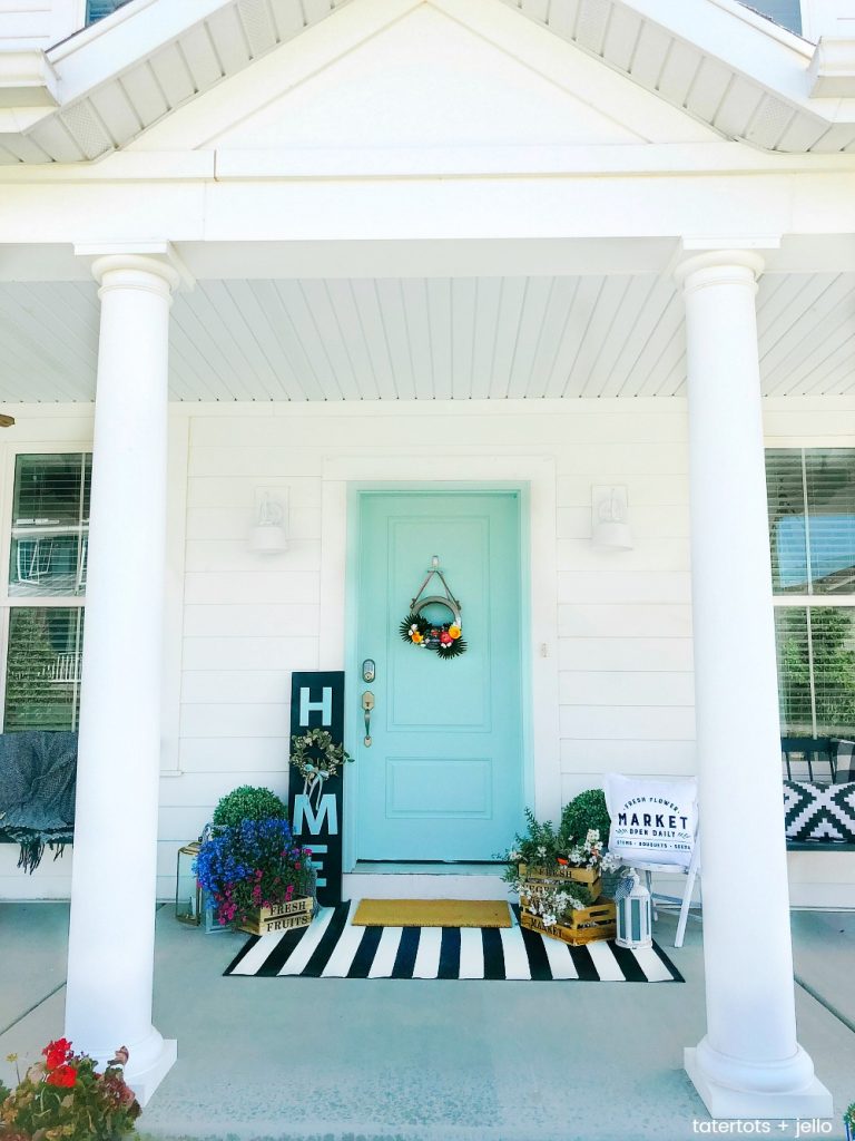 How to make a GIANT farmhouse HOME sign for just a few dollars! Create a focal point for your front door or mantel in just minutes with this easy tutorial! 