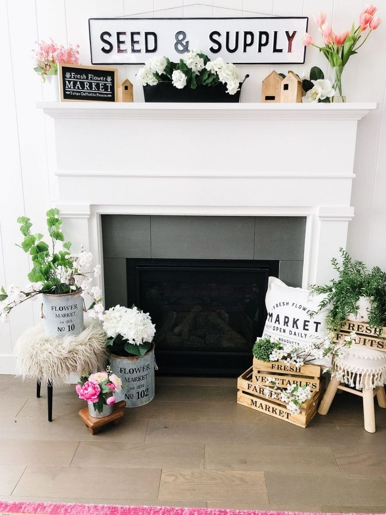 Flower Market Summer Mantel and Decorating Ideas! Bring the feeling of summer into your home with these FIVE easy decorating ideas!