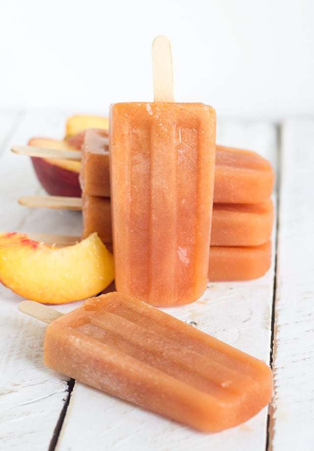 Boozy Sweet Peach Tea Popsicles @ Cookie Dough and Oven Mitt